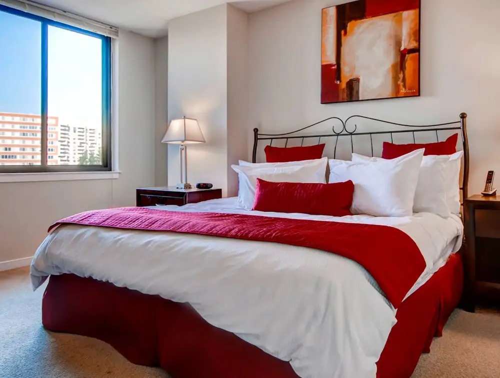 Global Luxury Apartments on Pentagon Row