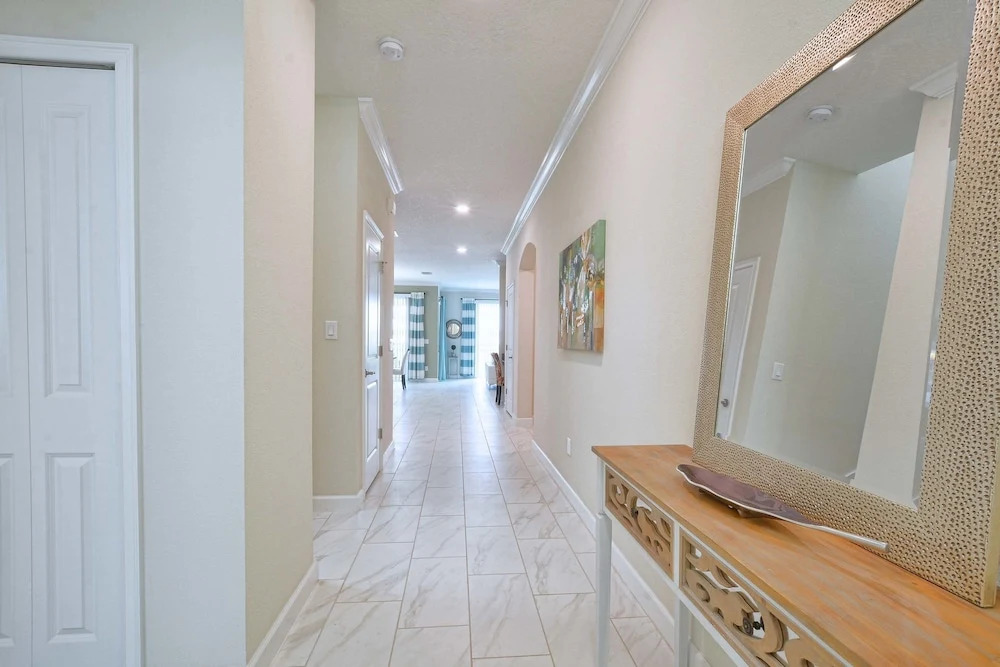 Storey Lake-6 Bedroom Pool Home- 1652ST