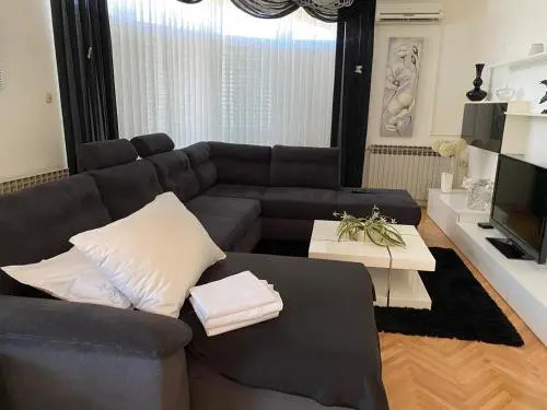 Apartment Meri