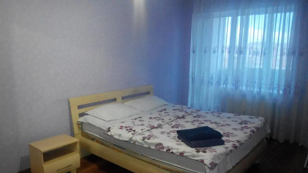 Apartment on Kravchuka 15b
