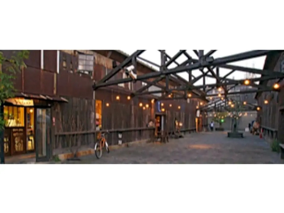 City Hotel Patio - Vacation STAY 11107v