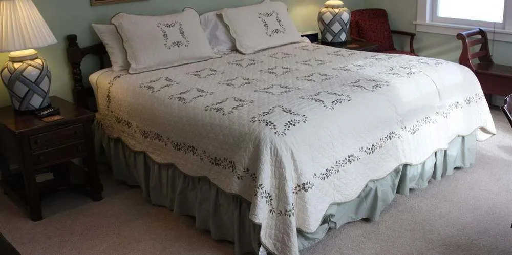 The Trumbull House Bed and Breakfast