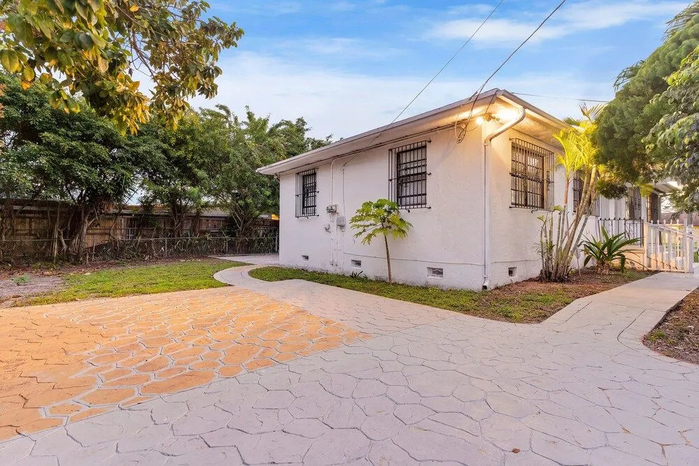 Wynwood Central 2BD Apartment w Parking