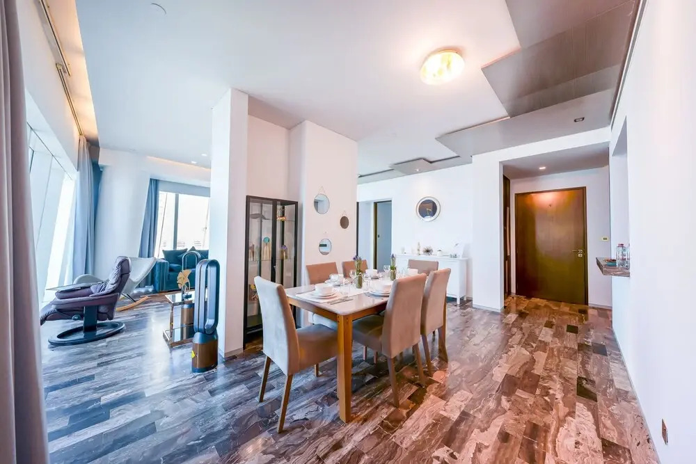 Tanin - Stunning Fendi Apt for 8 Facing Palm Jumeirah