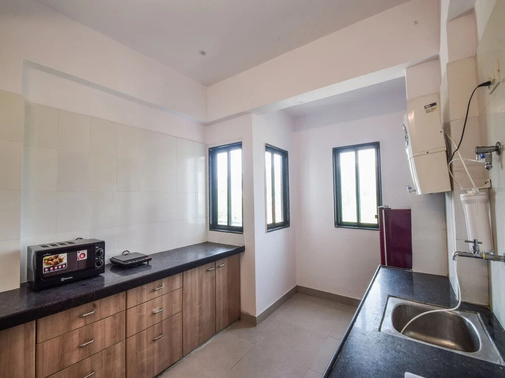 OYO 18861 Home Mount View Stay Goverdhan Villas