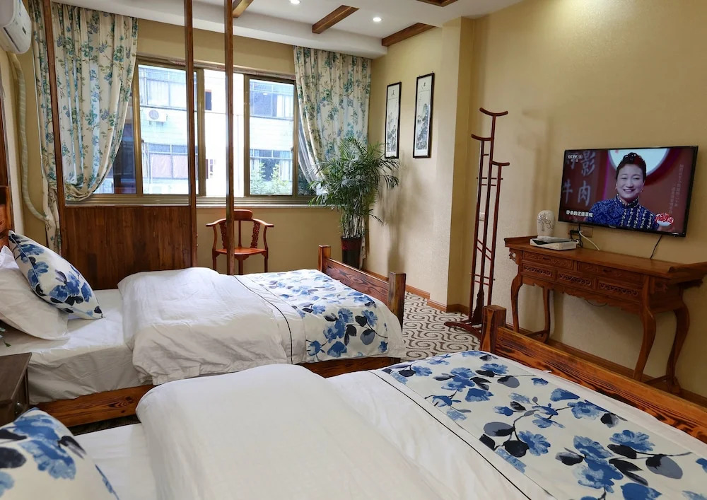Wuzhen Qinggengyudu Guesthouse West