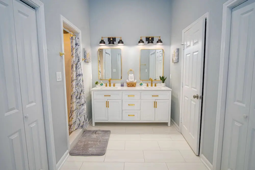 Trendy Historical Home Near Downtown Attractions