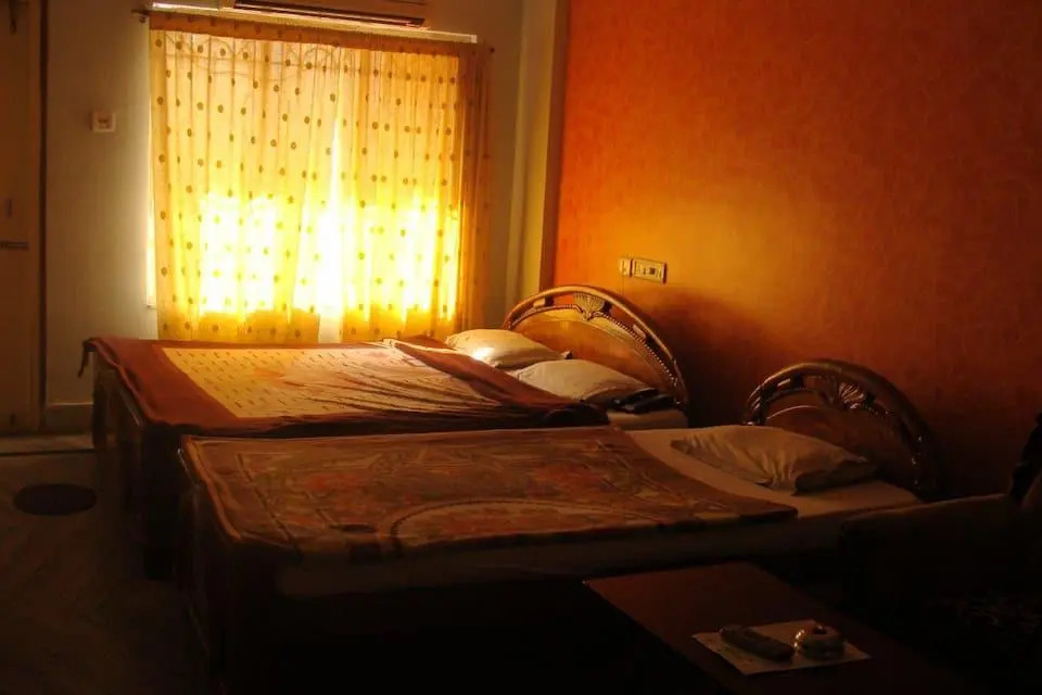 Hotel Samrat Inn