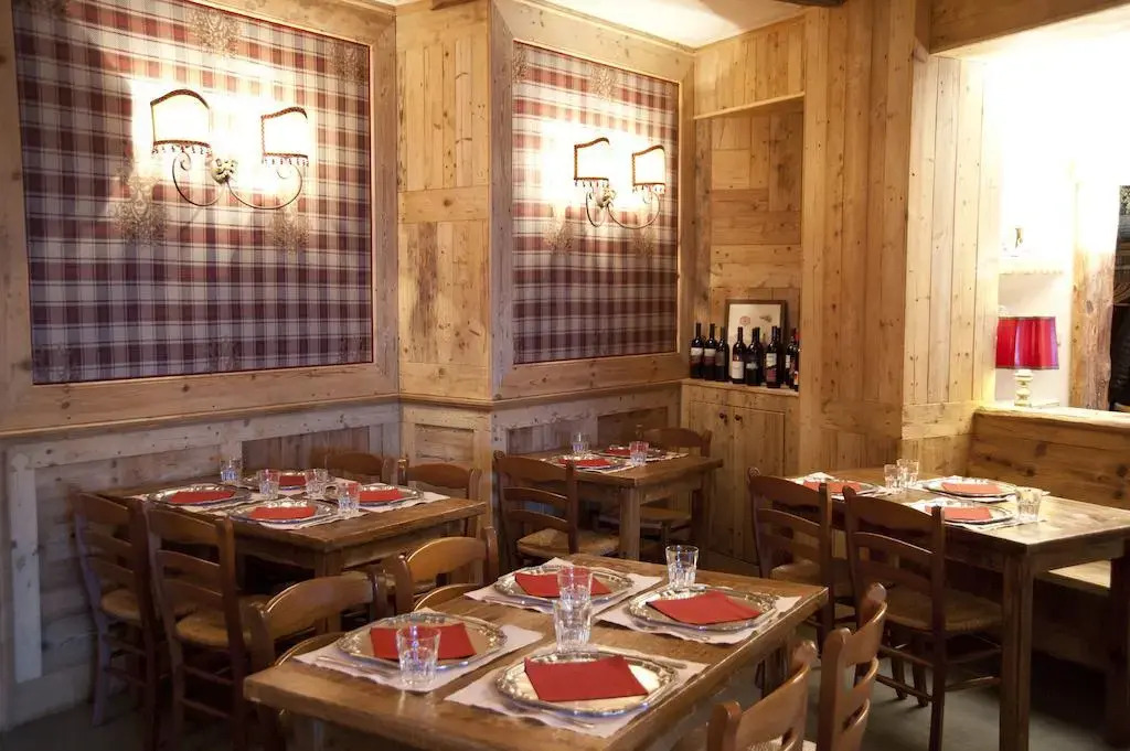 Laghetto Alpine Hotel & Restaurant