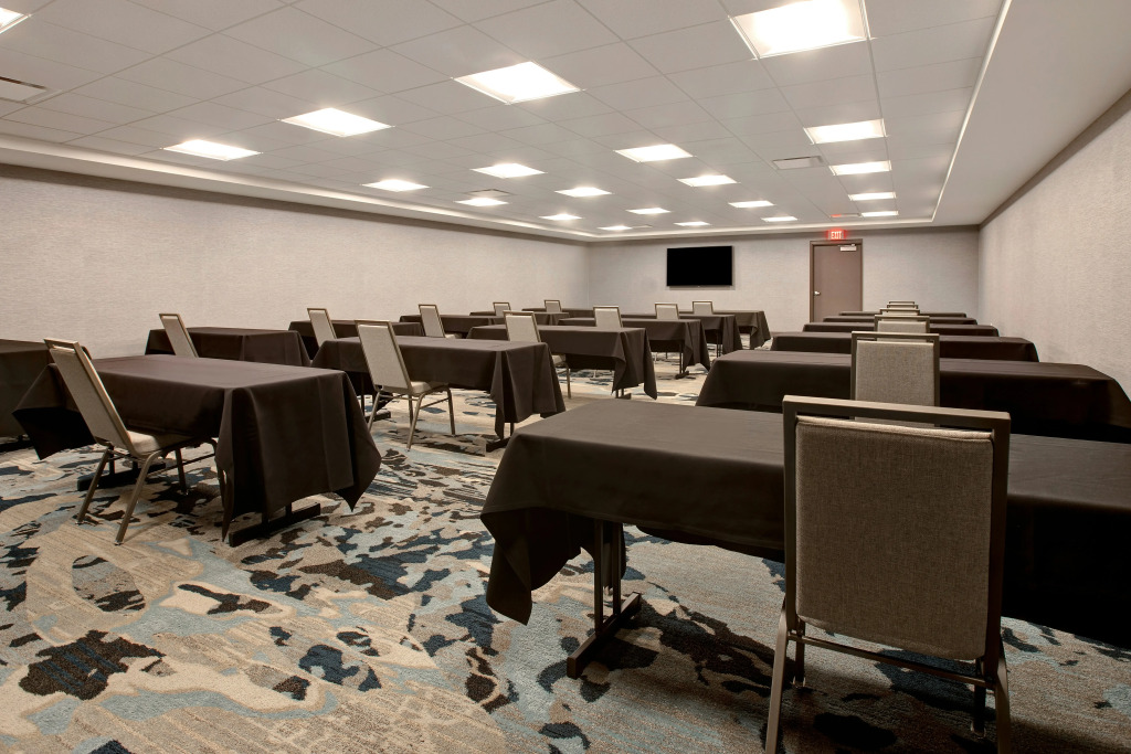 Embassy Suites By Hilton Rockford Riverfront