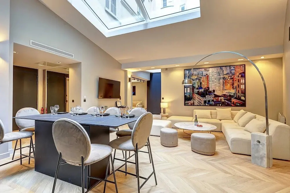 Elegant Apartment With Ac-3br-10p-place des Vosges