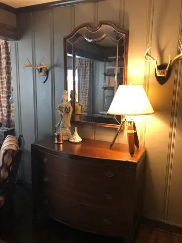 Posh Queen Bedroom