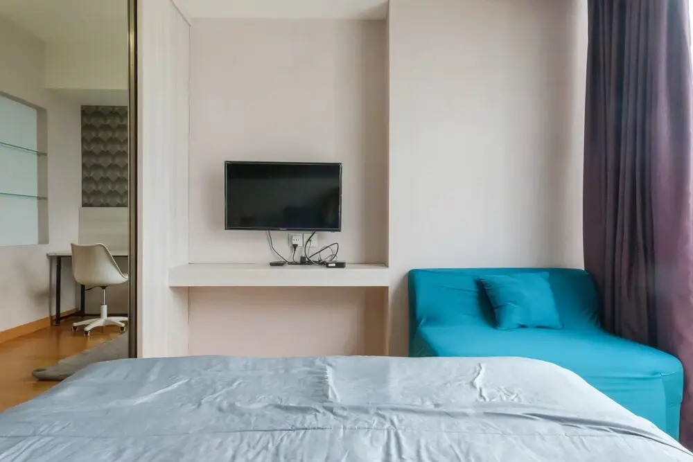 TwoSpaces Living at UResidence Apartment