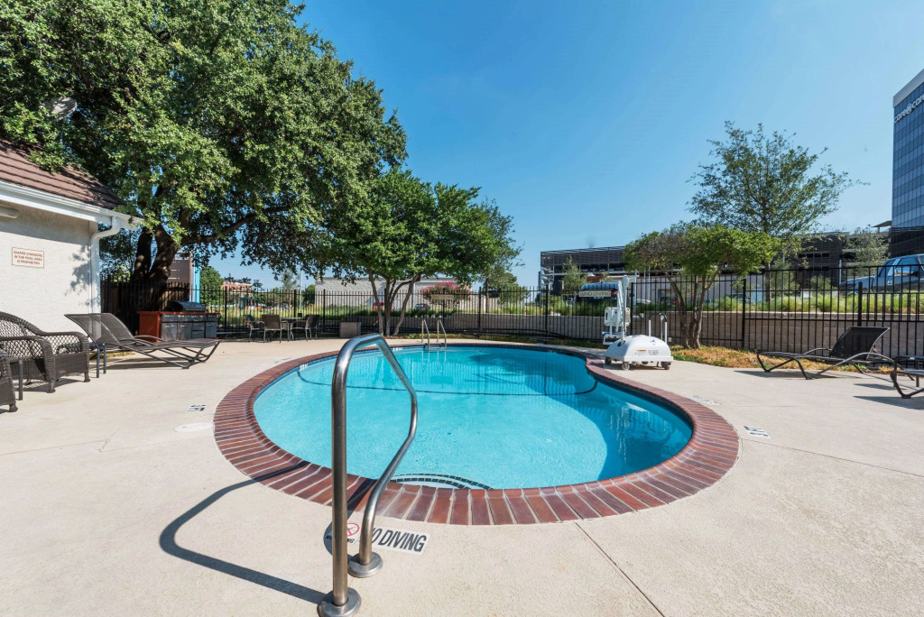 Hawthorn Suites By Wyndham Fort Worth/Medical Center