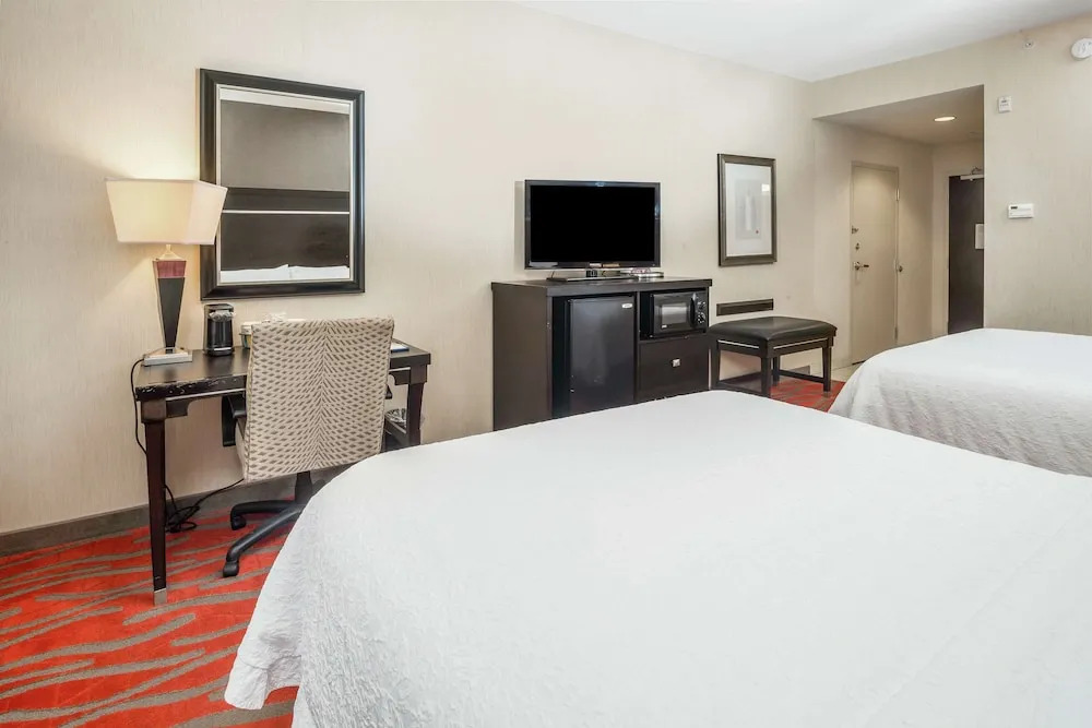 Hampton Inn and Suites Tulsa/Catoosa