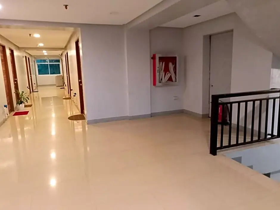 Affordable Cozy Transient Room Near NAIA Terminal 3