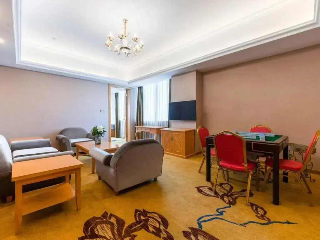 Vienna Hotel Chongqing Rongchang Binhai