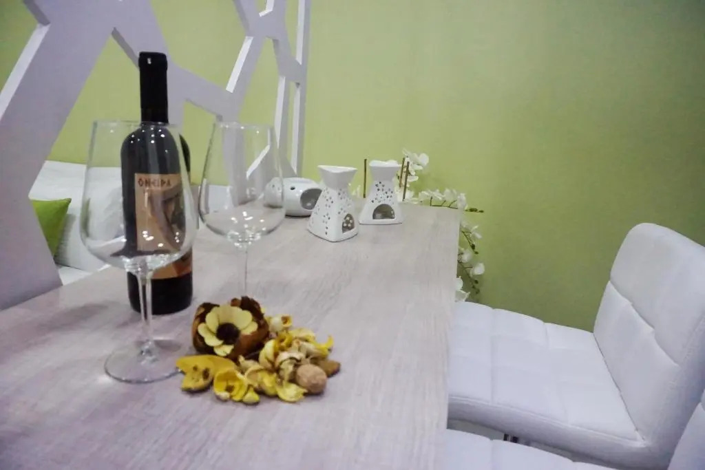 Lazuli Beachfront Apartment 405