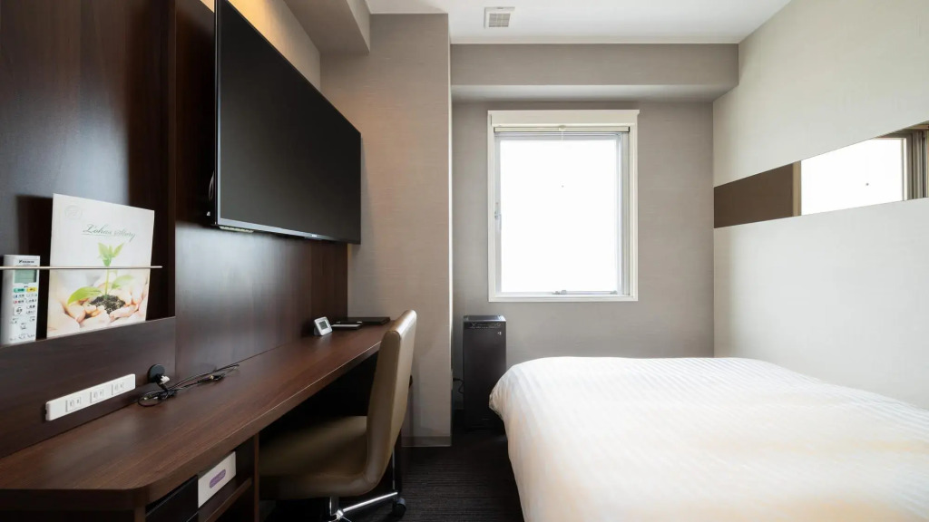 Super Hotel Ehime Ozu Inter