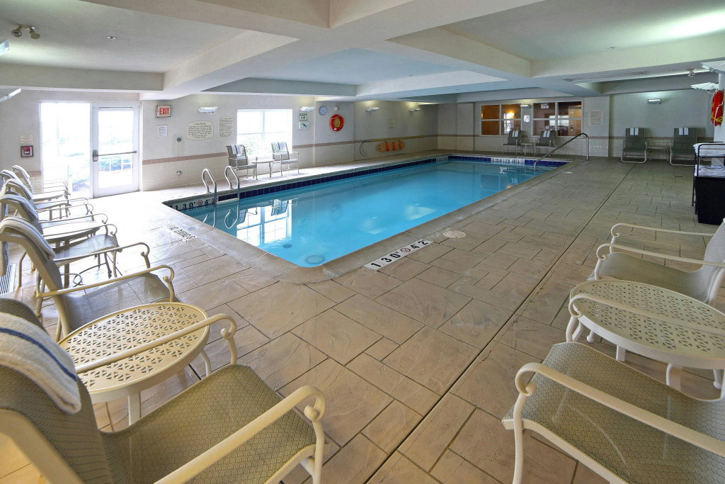 Residence Inn by Marriott Mississauga-Airport Corporate Centre West