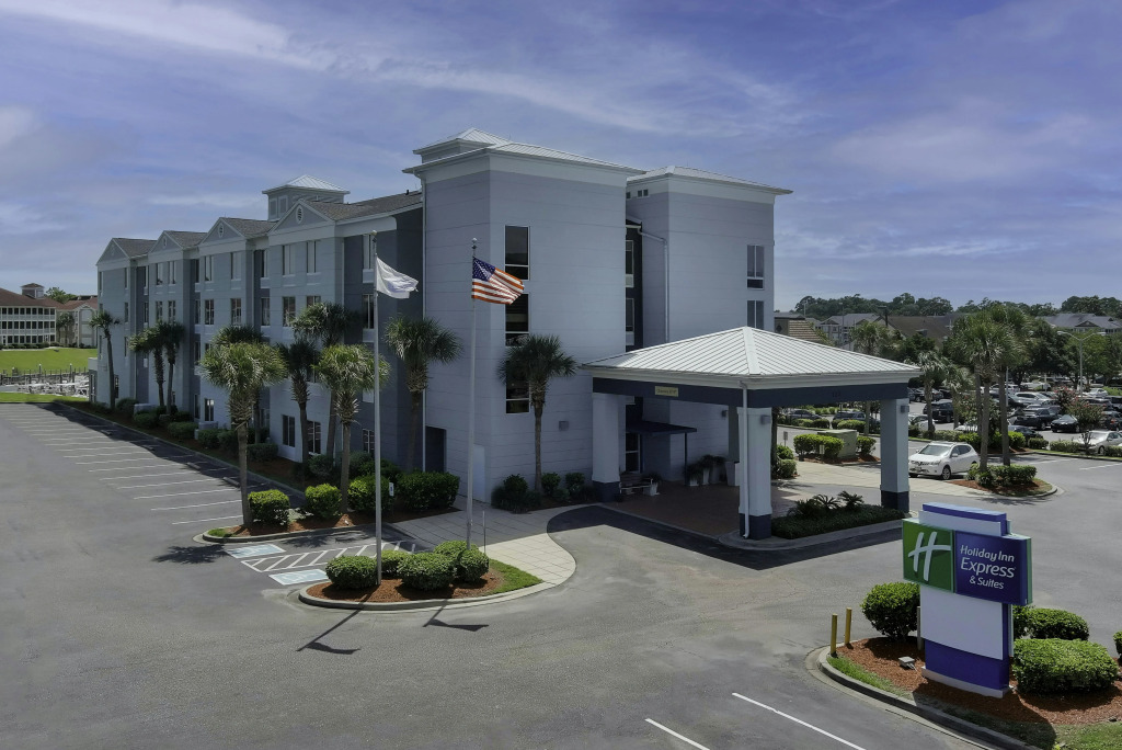 Holiday Inn Express North Myrtle Beach - Little River by IHG