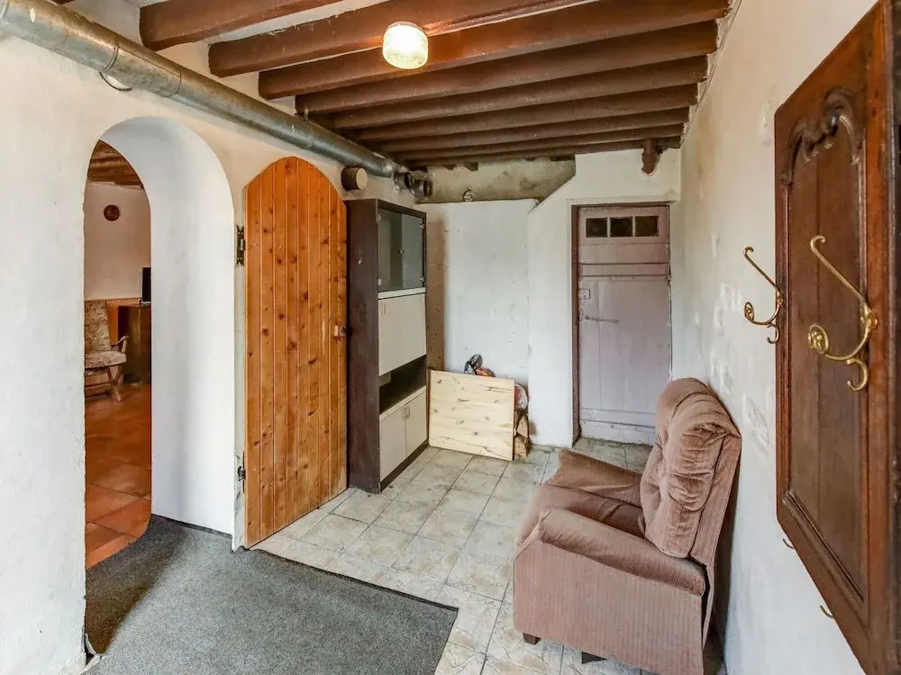 Traditional Holiday Home in Brinon sur Beuvron