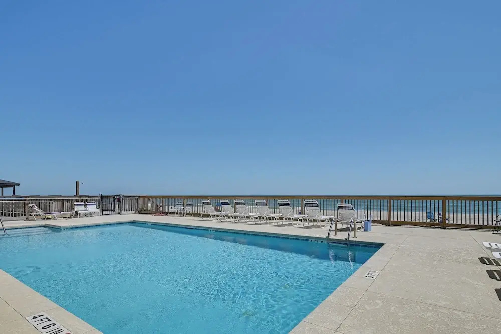 Coastal Condo on Beach w/ Community Pool Access!