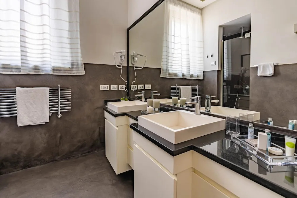 AD MAIORA Boutique Suite