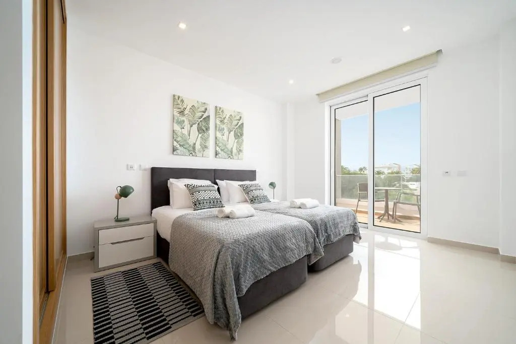 Brand New Holiday Apartment in Porto de Mos, Lagos
