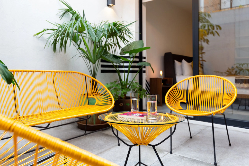 Cozy & Hip Roma Apt with 2 Private Terraces!