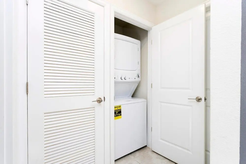 Luxury Apartment Near Clubhouse & Resort Pool