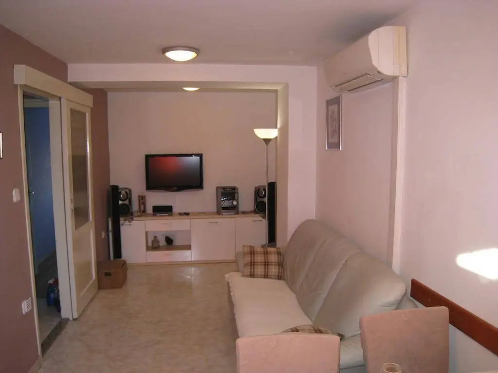Apartment Ella Mare