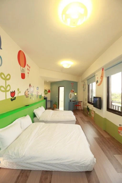 I See U 298 Hostel