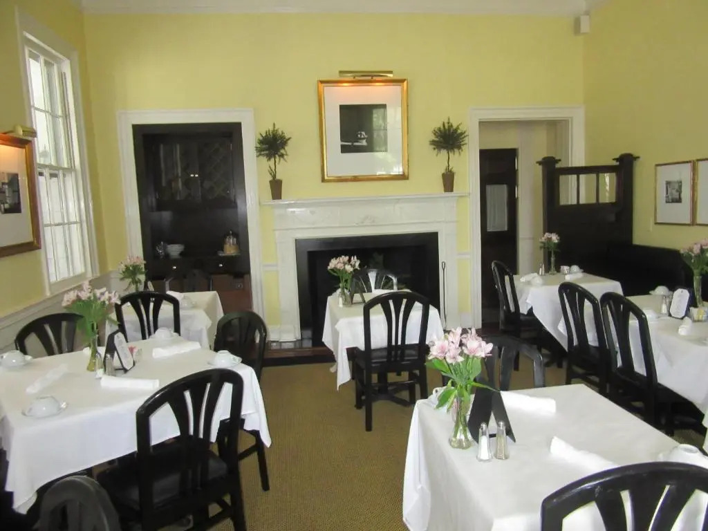 Rhett House