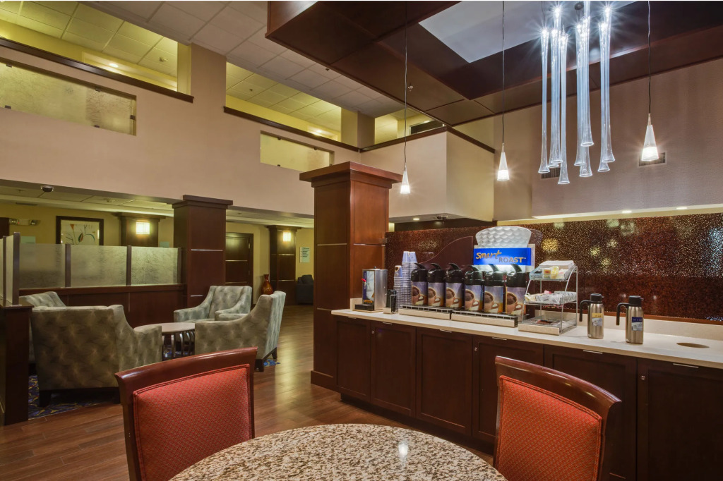 Holiday Inn Express Hotel & Suites Tampa-Oldsmar by IHG