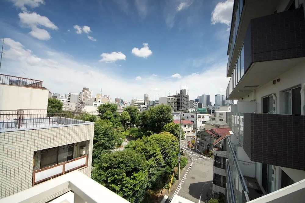 Kitashinjuku House