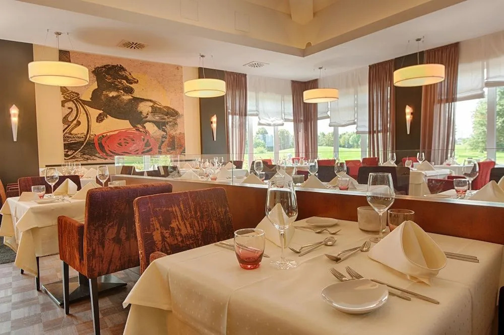 Golf & Resort Hotel Gut Heckenhof im Siegtal zwischen Bonn und Köln
