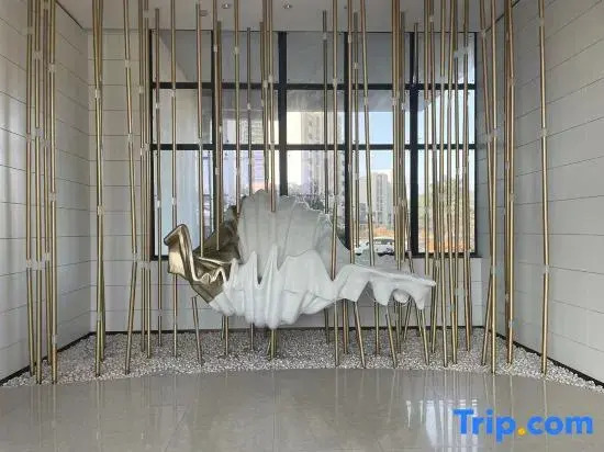 Poly Jinluwan Natural Seaview Apartment