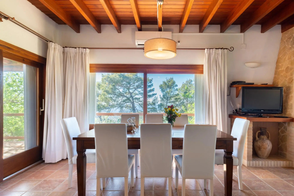 New! Villa Savinar in Es Cubells