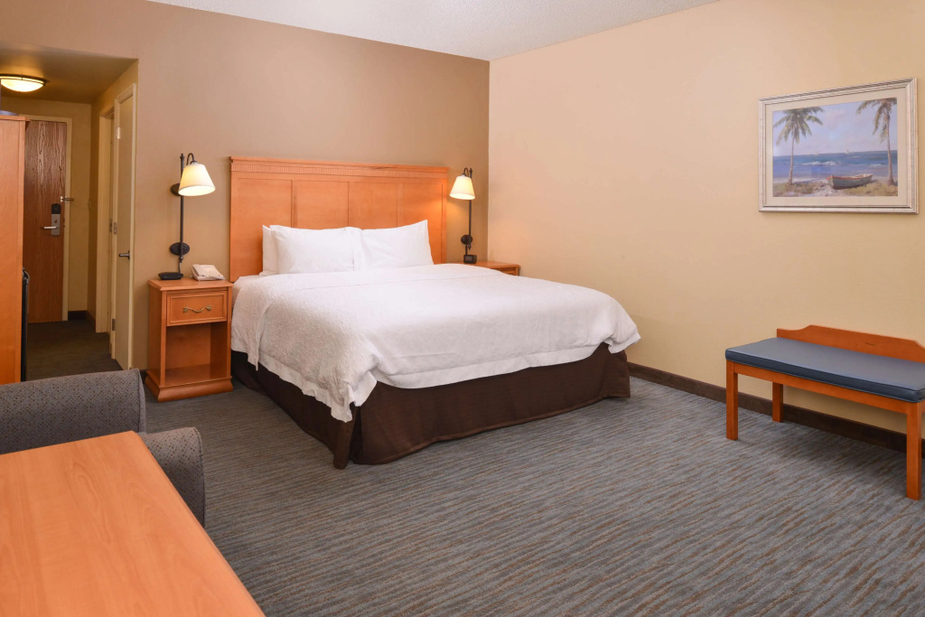 Hampton Inn & Suites Tampa East Casino Area