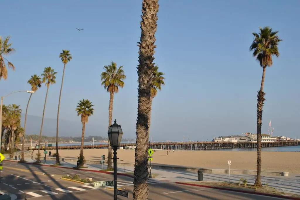 Ala Mar by the Sea
