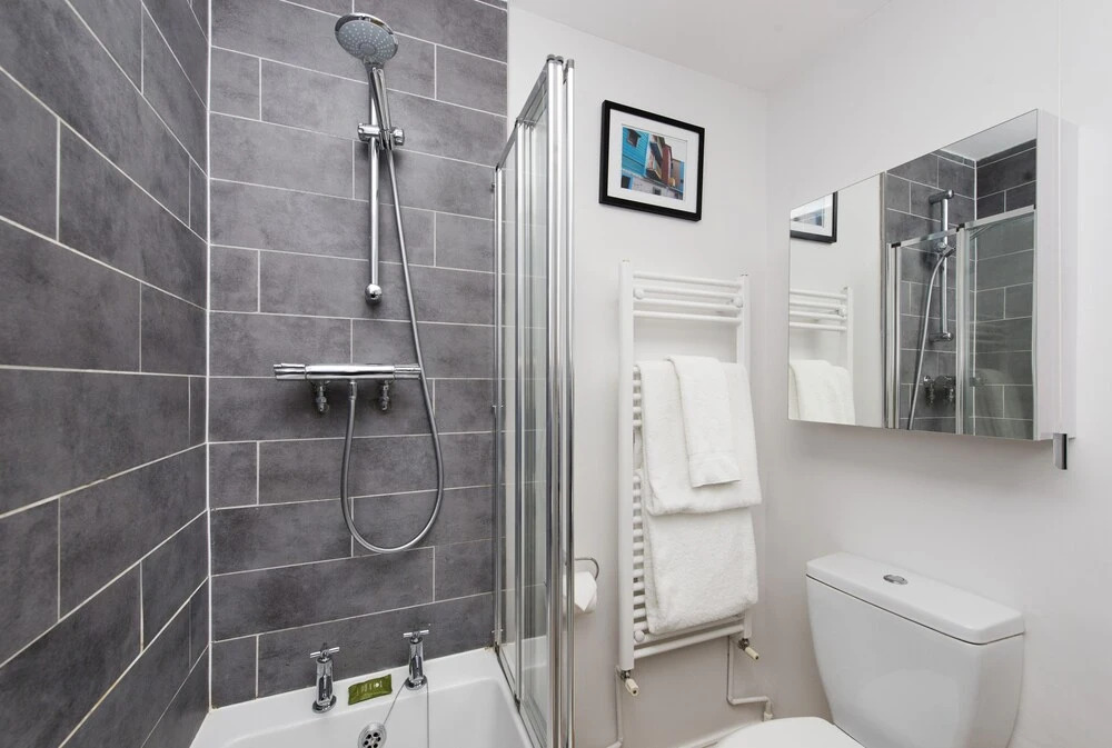 Stunning 2BR Victorian Flat In Vauxhall