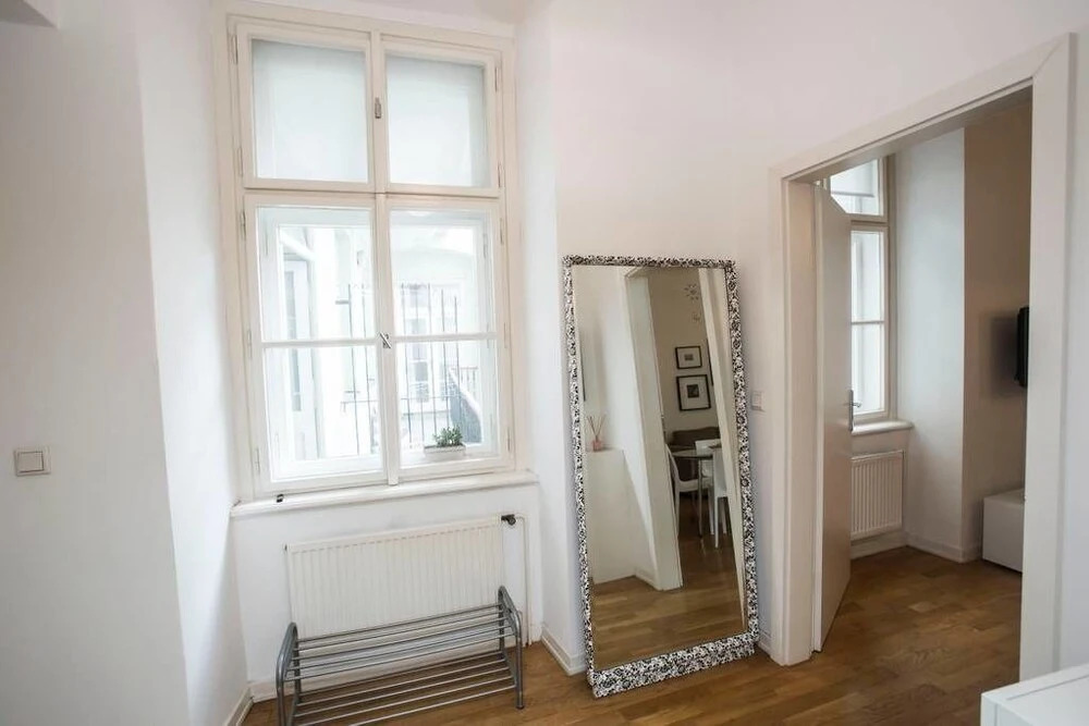 Beautiful Apartment Near Charles Bridge