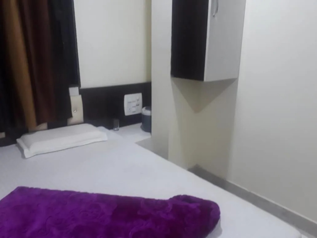 Hotel Arzoo Palace