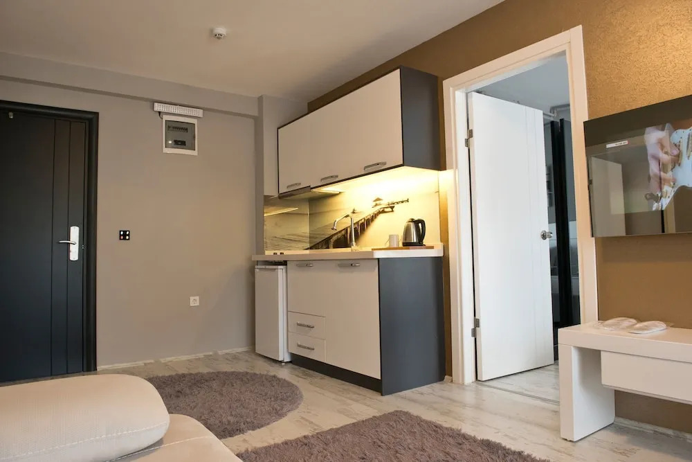 Beta Residence