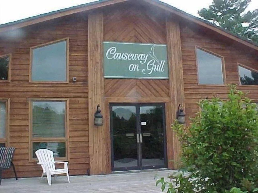 Causeway On Gull Resort
