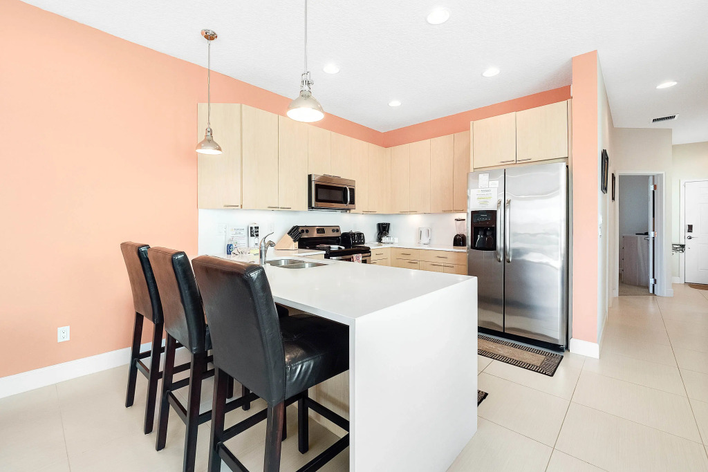 Affordable Disney - Townhome 3Bd 3Ba Sleeps 6 , Clermont, US