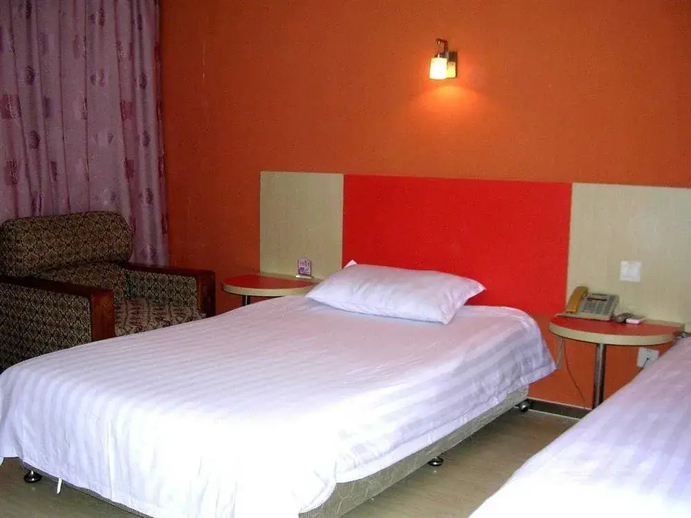 Motel 168 Shanghai South Railway Station