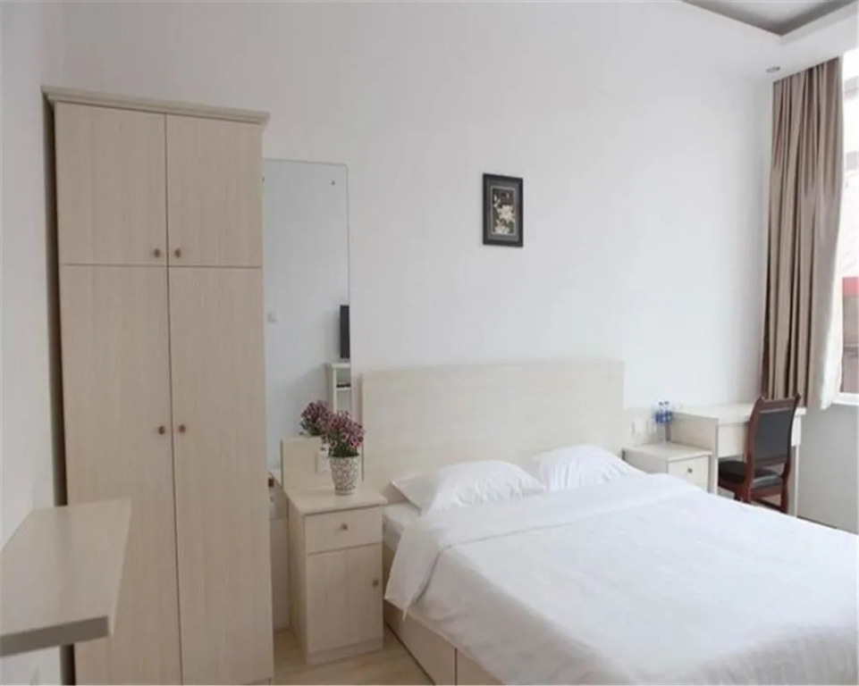 XinHai Hotel