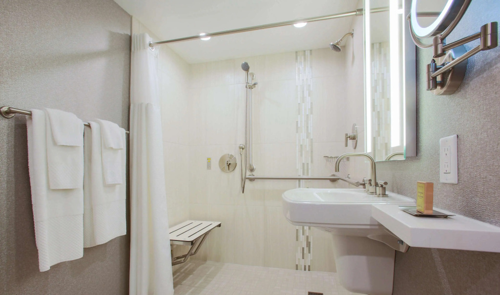 DoubleTree by Hilton Chicago/Alsip